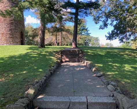 Powderhouse Park in Somerville, MA: Plan Your Next Trip - Urbnparks.com