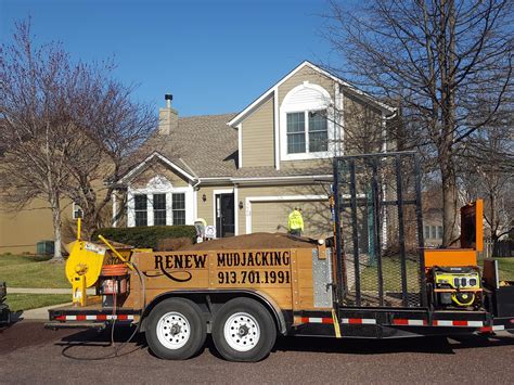 Polyjacking Cost in Overland Park, KS | Concrete Leveling Prices