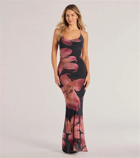 Long Floral Dresses & Windsor