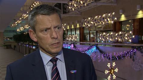 FA's Martin Glenn 'proud' to wear Rainbow Laces badge in Russia ...