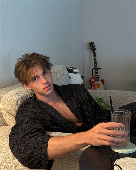 Chase Stobbe (@chasestobbe) • Instagram photos and videos