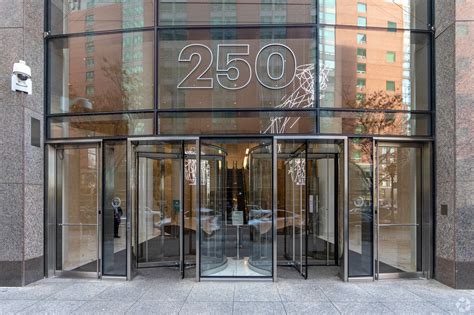 250 Vesey St, New York, NY 10080 - Brookfield Place | LoopNet