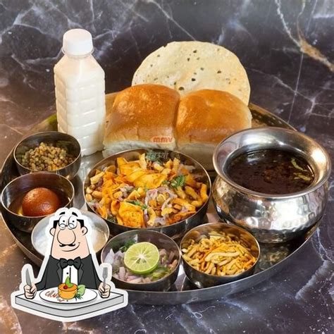 MMV Mumbaiya Misal and Vadapav Vandematram Road, Ahmedabad - Restaurant ...