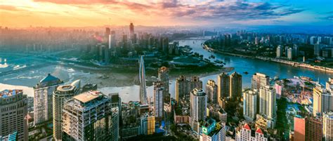 重庆六大街区获评夜间文旅消费“国字号”，推动夜经济发展有哪些“妙招”？_腾讯新闻