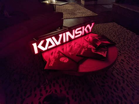 Custom Kavinsky Lighted Box Sign with my CNC machine : r/outrun