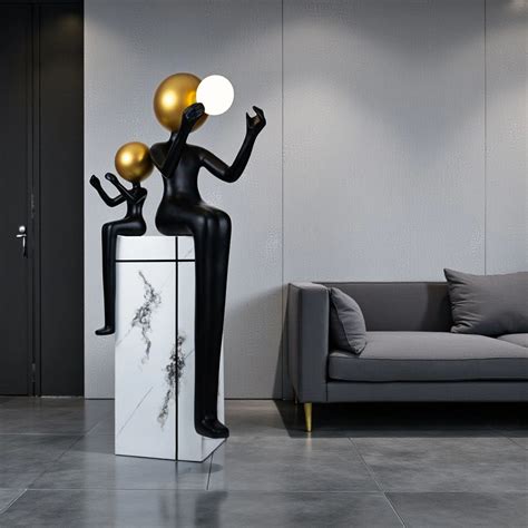 Radiant Bond Sculptural Floor Lamp – Luxury Lighting – Ghar Art