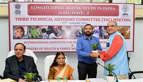 Gallery | International Institute for Population Sciences (IIPS)