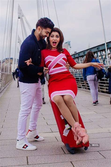 Debina Bonnerjee celebrates her birthday with hubby Gurmeet Choudhary ...