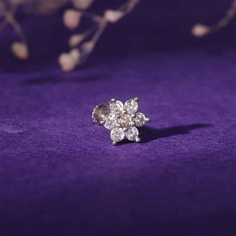 Buy Gold, Silver, and Diamond Nose Pin at Best Price – GIVA