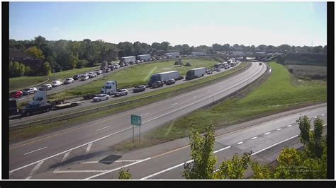 Accident causes traffic backup on I-90 east near Depew exit | wgrz.com