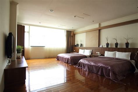 LAKE IN MOUNTAIN INN (Yuchi) - B&B Reviews & Photos - Tripadvisor