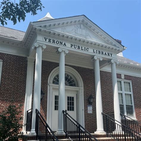 A Guide to the Libraries of Essex County - Montclair Girl