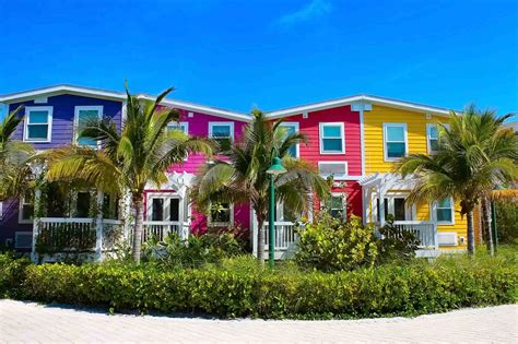 Best Exterior Paint Colors | Amazing Ideas for Bahamas Homes