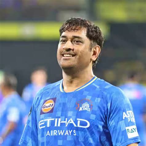 Dhoni's 5 remarkable cricket decisions: From trusting Joginder Sharma ...