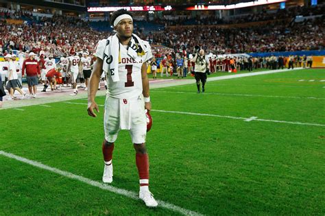 Kyler Murray Favored To Be First-Round Pick In 2019 NFL Draft, Choose ...