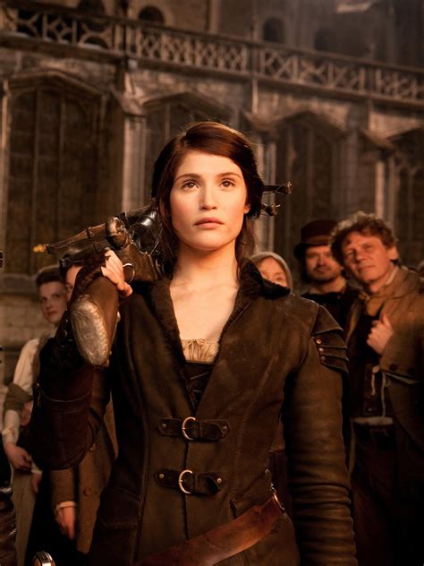 Hansel & Gretel: Witch Hunters: Official Clip - Troll vs. Villagers ...