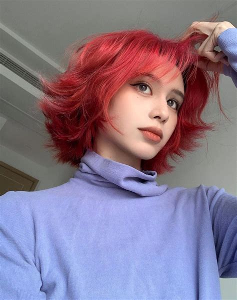 @mikkax.x | Wine hair, Hair inspiration short, Short red hair