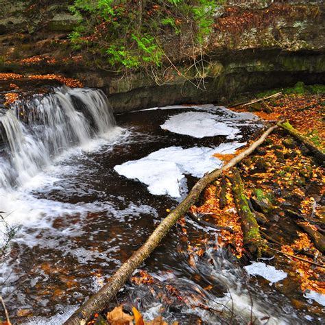The Most Beautiful Hikes in Michigan's Upper Peninsula | Camping in ...