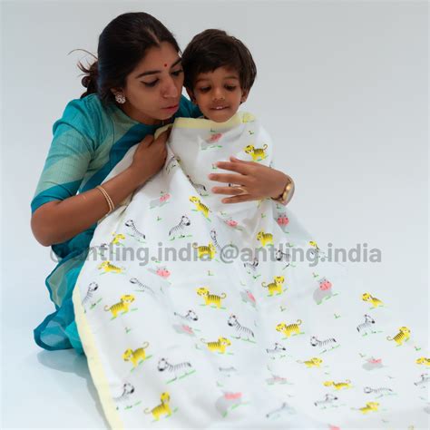 Muslin Toddler Blanket (4 layers) - Baby Animals – Antling - Curated ...