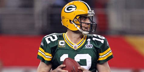 10 Strongest Arms in NFL History [Ranked]