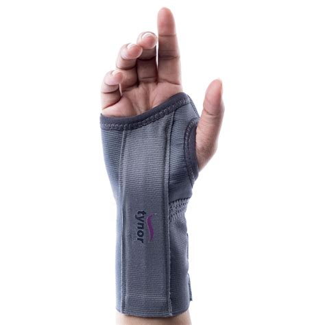 Buy Tynor Elastic Wrist Splint Left Hand XL, 1 Count | 19 Minutes ...