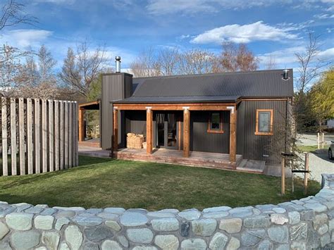 ALPINE LODGES (Lake Tekapo) - Lodging Reviews, Photos, Rate Comparison ...