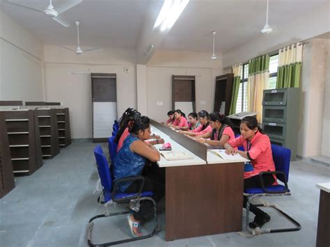 Women's ITI- Junagadh is opening the way for self-reliance of women ...