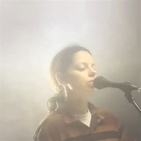 Tirzah releases new album 'trip9love...???' | News | Domino - Domino