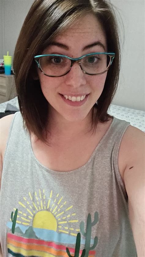 TGIF! 35f : r/SelfieOver25