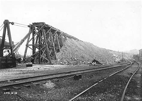 Nollau (Louis Edward) High Bridge Photographic Collection