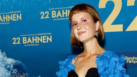 Hannahkae fanfix porn even thiugh we have know each other