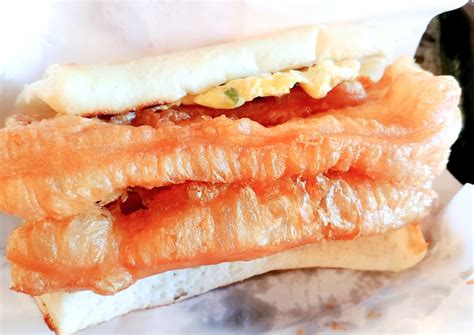 A Must-Try Breakfast Spot in Taipei: Fuhang Soy Milk