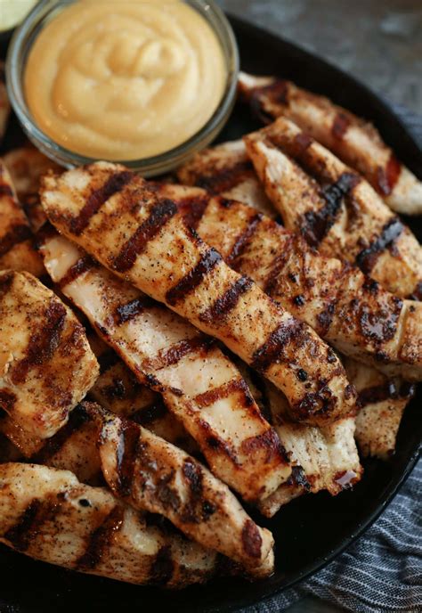 Juicy Grilled Chicken Tenders Recipe | Cookies and Cups