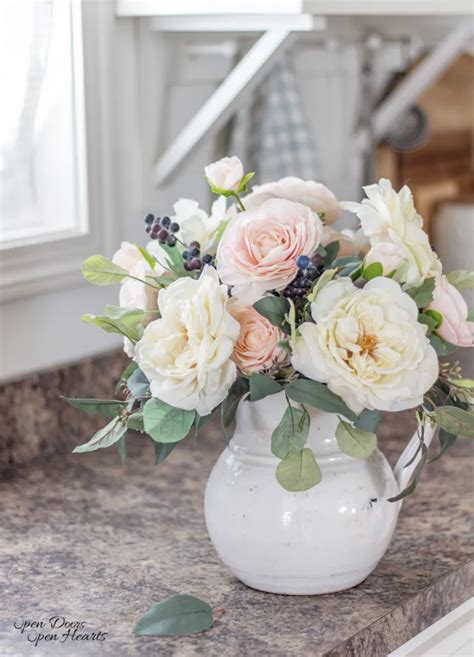 Spring Flower Arrangements 的图像结果