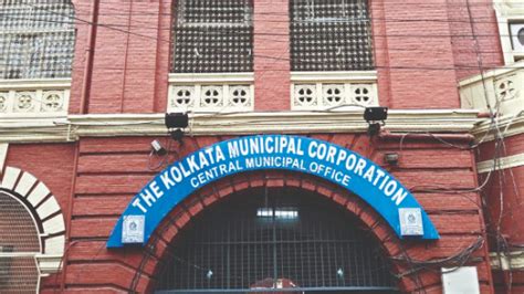 Dhapa: KMC investing Rs 21L for water sprinkler vans to tackle landfill ...