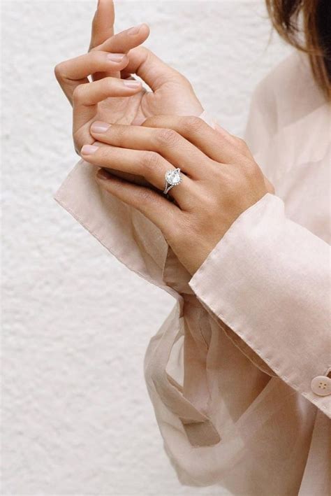 engagement rings lab grown
