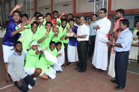 St. George's College Aruvithura