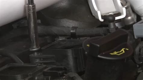 How to Install Spark Plug Insert Small Engine 的图像结果