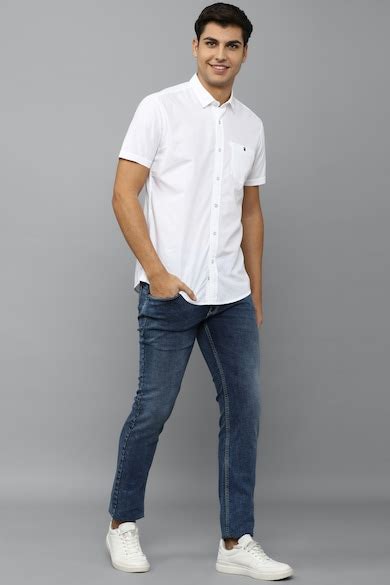 Buy Men White Slim Fit Solid Half Sleeves Casual Shirt Online - 795879 ...