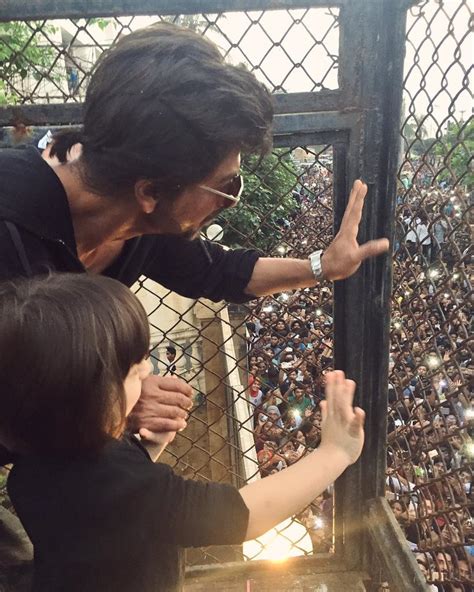 Shah Rukh Khan's 'Fan' clocks 7 years, check out interesting facts ...