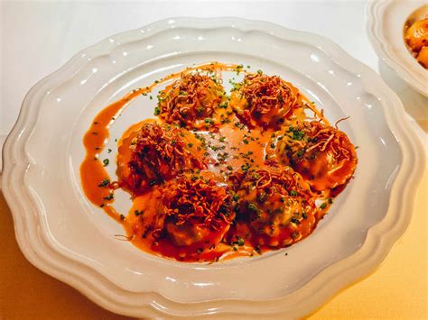 Monarch’s 49th-floor perch and wood-fired steaks are purpose-built for ...