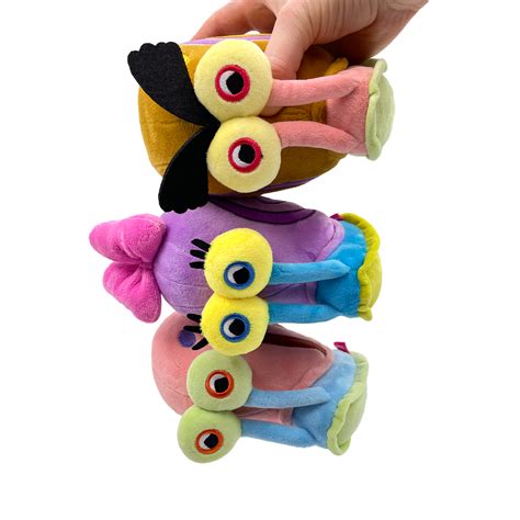 Larry Snail Stickie (6in) – Youtooz Collectibles