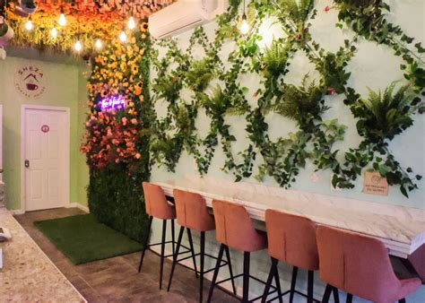 Lookbook – Sheza Coffee House