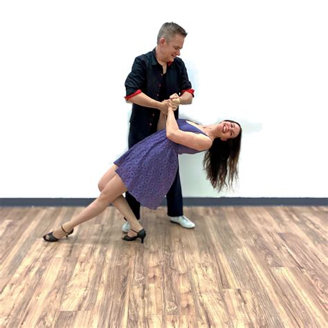 Spring Swing Line Dance Competition 的图像结果