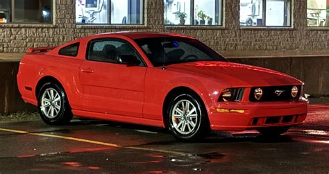 Need Help, 2005 mustang (4.0 v6) stalls when I fill the car up with gas : r/Mustang