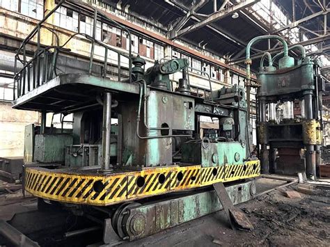 Used 5 tons Manipulator Russian MK-5-66 for Sale at NB Machinery