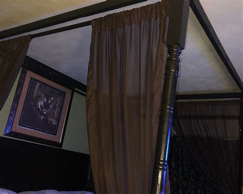 RED CARPET INN (Cincinnati) - Hotel Reviews & Photos - Tripadvisor