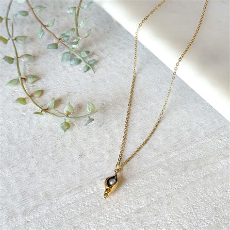 Tulip Shell Necklace: Pearl Sympathy Gift With Personalized Card - Etsy