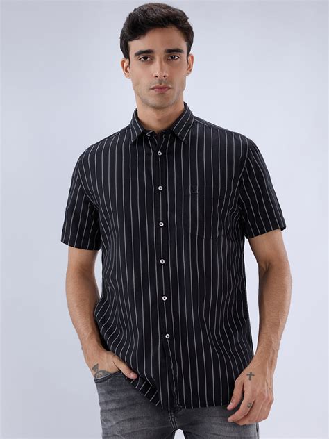 Parx Men Black Slim Fit Stripe Casual Shirt – MyRaymond