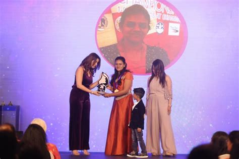 Kavitha JE bags the Homepreneur Award 2018 - ChessBase India